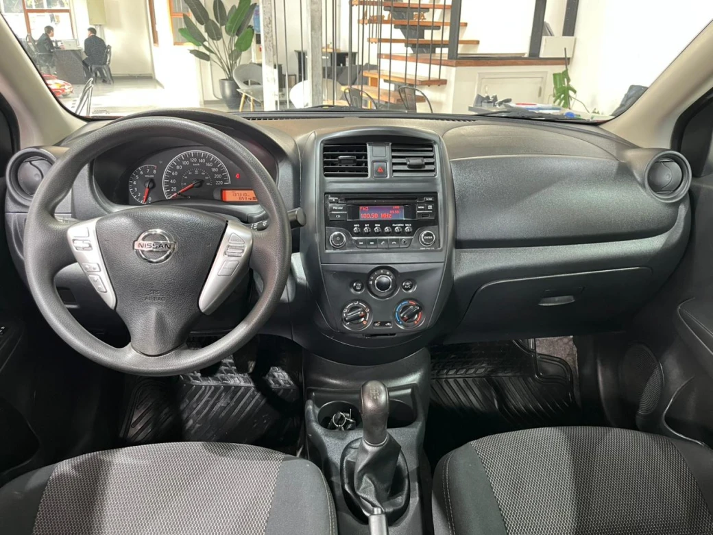 imagen 0 de vehiculo con id 2244
